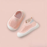 Learning to Walk Shoes, Cute and Practical Design