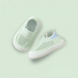 Learning to Walk Shoes, Cute and Practical Design