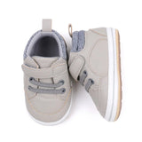 First steps shoes, soft and elastic sole to slip on
